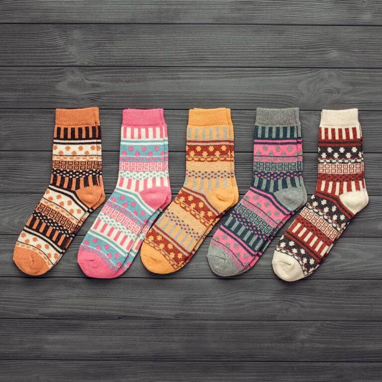 Occulto Lot 10 Chaussettes Colorées Femme Modèle Laura – Rayées, Coton Doux & Élastiquées – Fabriqué Europe